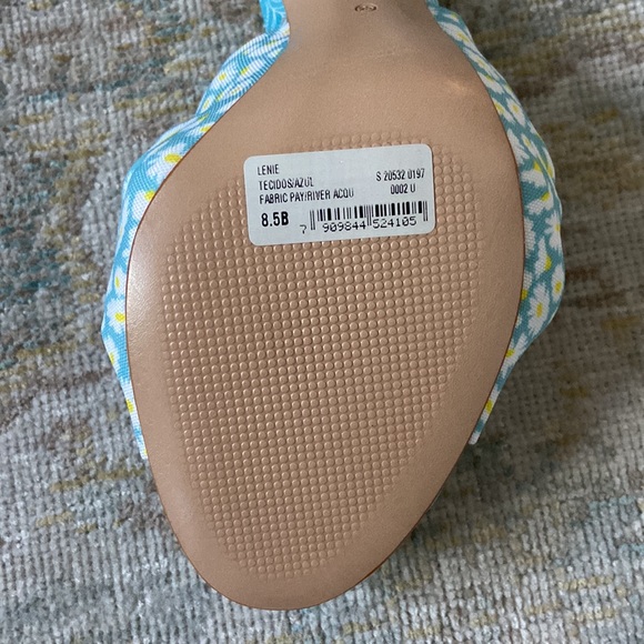 Schultz heels - Picture 3 of 4